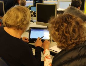 Curs d’iniciació a la tauleta tàctil