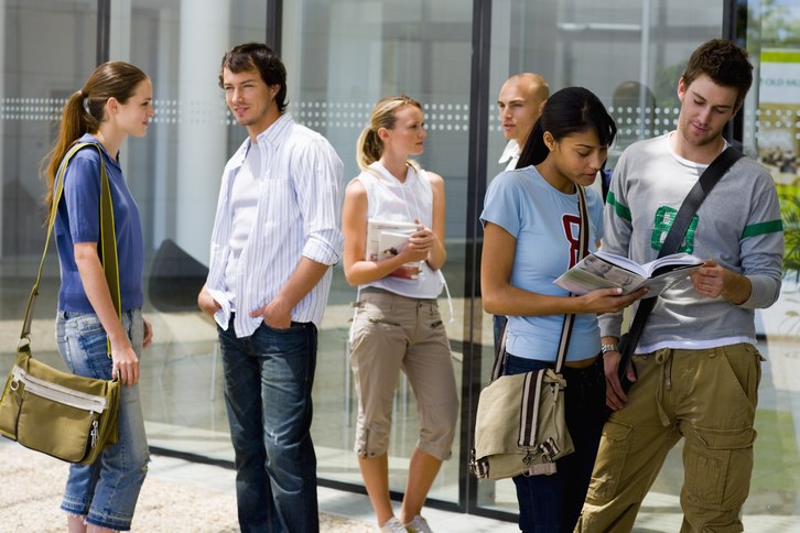 Nova convocatòria de beques d'excel·lència per a estudis de postgrau a l'estranger 1 Nova convocatòria de beques d’excel·lència per a estudis de postgrau a l’estranger