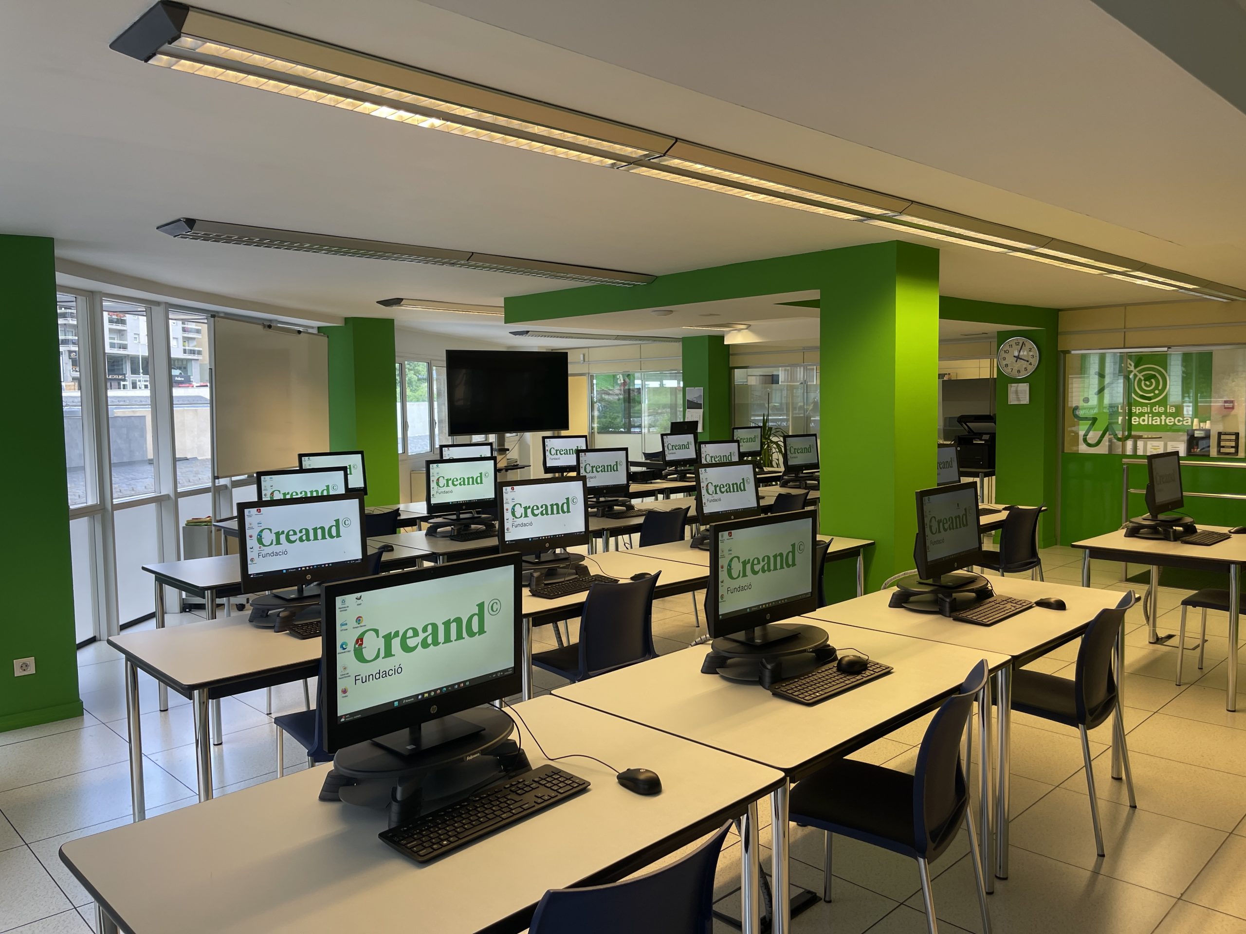 Curs de continuïtat en informàtica 1 Curs de continuïtat en informàtica