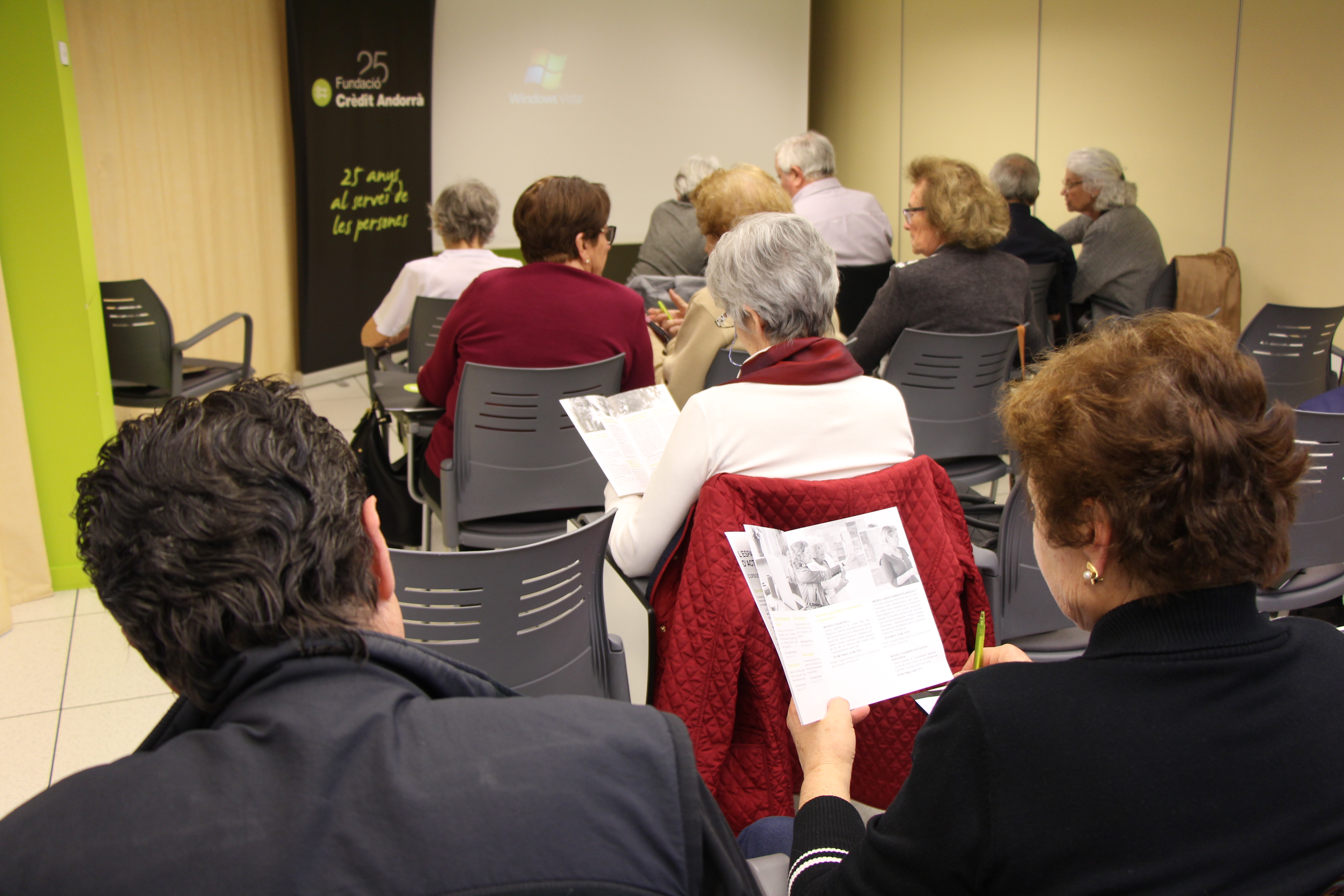 El grup de teatre de L’espai, de la Fundació Crèdit Andorrà, representarà l’obre de teatre ‘Escenes Valent(in)es’