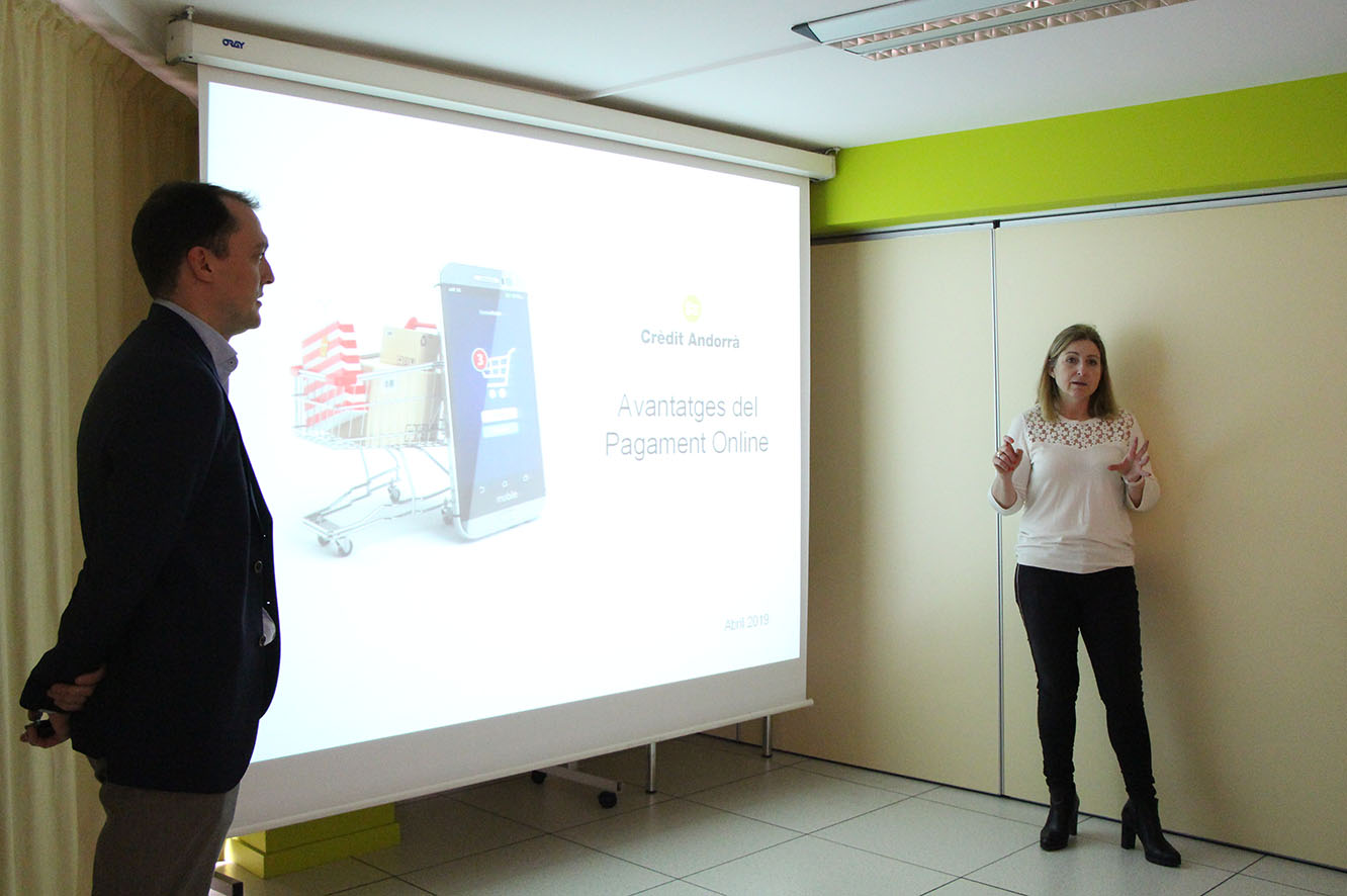 Xerrada sobre pagaments per internet a L’espai de la Fundació Crèdit Andorrà