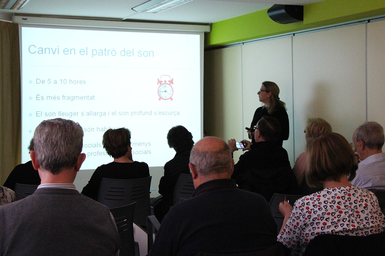 Els usuaris de L’espai s’endinsen en els problemes del son i el repòs