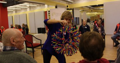 La Fundació ONCA apropa els beneficis de la música a la gent gran