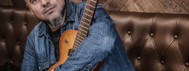 ON-CARRER · Joan Acoustic Simurobotor