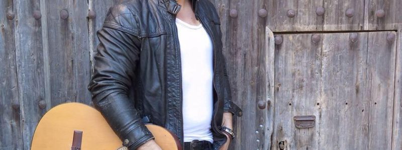 ON-CARRER · Ismael González