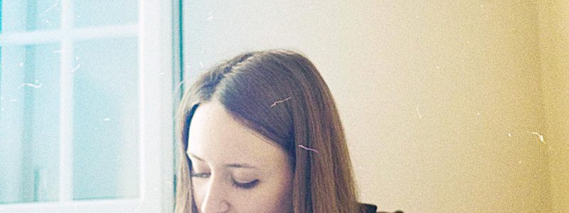 ON-CARRER · JULIA AMOR