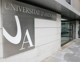 Seminari: La grafologia: una eina per conèixer-te. Digues-me com escrius i et diré com ets. Segon nivell